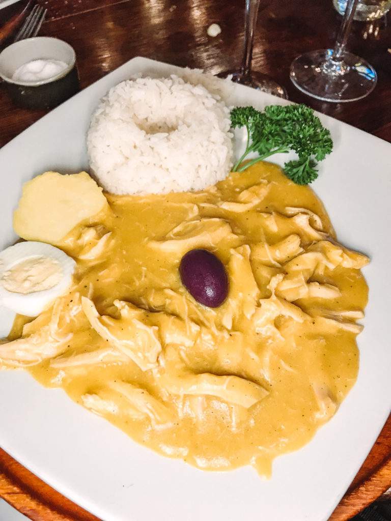 Planning a trip to Peru? Here's a complete guide to help you know what and where to eat in Lima! From ceviche to lomo saltado, discover why Peruvian cuisine is one of the best.